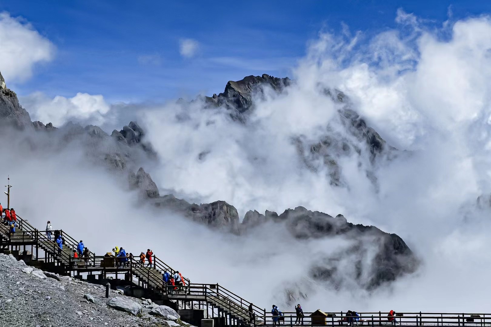 麗江玉龍雪山景區(qū)旅游