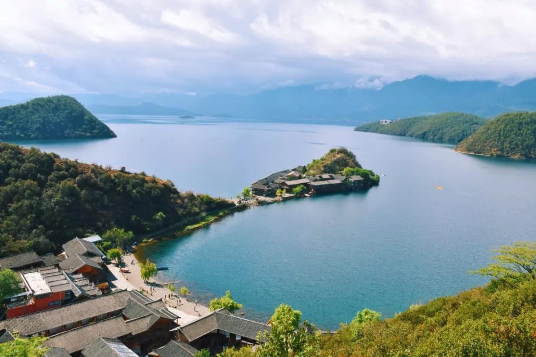 不到里格半島，不算來過瀘沽湖！  麗江傳媒公司