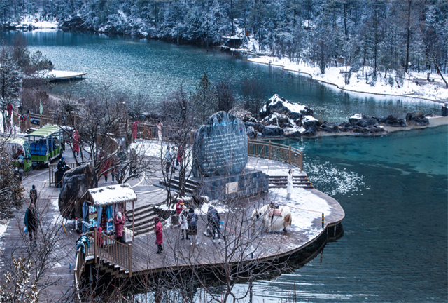 麗江旅游；新的一年，定要去見玉龍雪山一面！